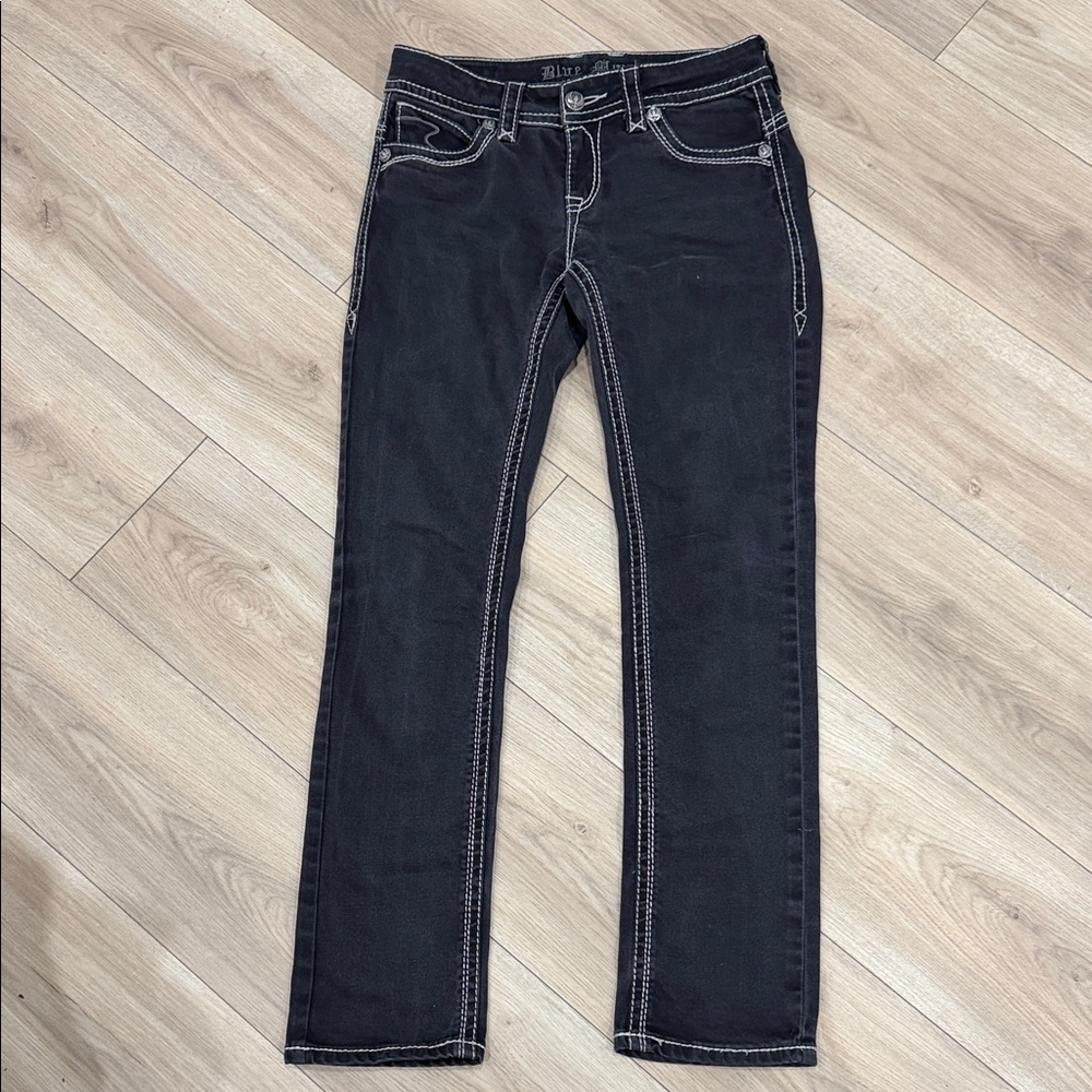 Women's Dark Jeans with White Stitching